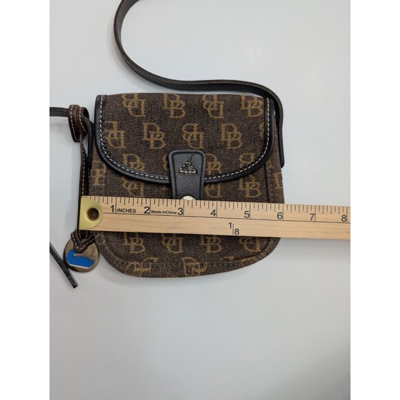 Vtg Dooney & Bourke Brown Monogram Coated Canvas DB Logo Crossbody Mini Bag - Picture 4 of 8
